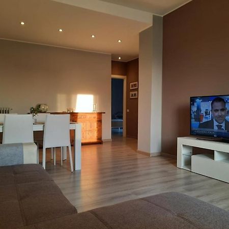 La Casa Di Penny Lejlighed Monza Eksteriør billede